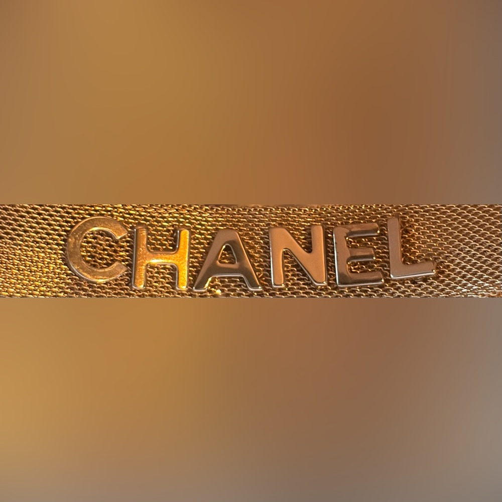 CHANEL logo Gold Mesh Choker Necklace + Box - Picture 8 of 8